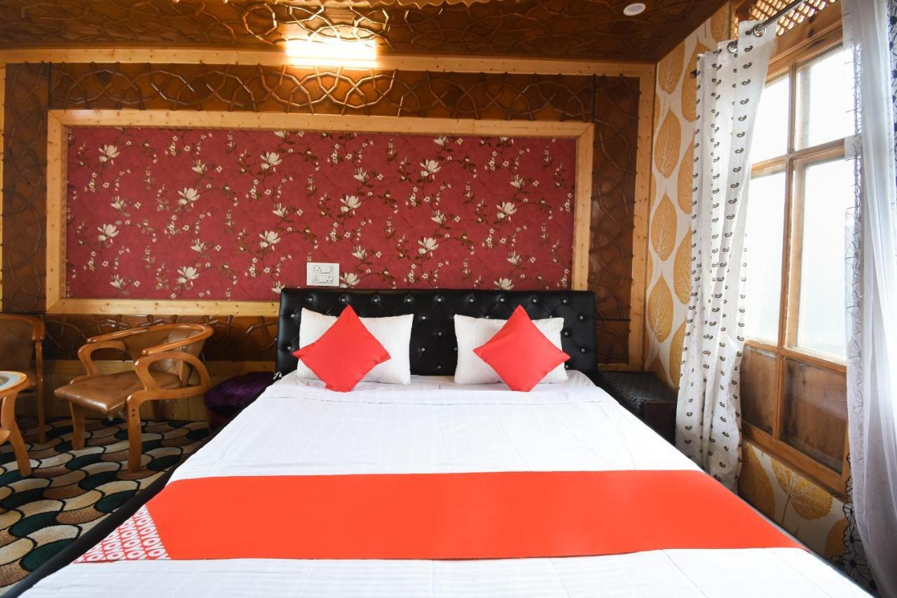 Oyo 66637 Merlin Group Of Houseboats Hotel Srinagar  Exterior photo